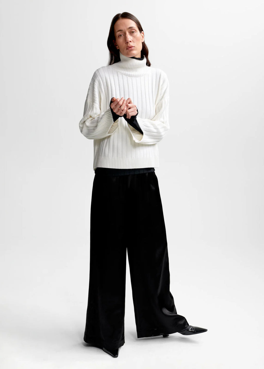 MALINA MERINO WOOL TURTLENECK